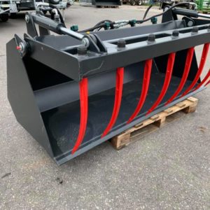 Muck/dung bucket grab . Hydraulic rams and euro attachment ,580mm tines. Call mark on 07710637078 or Sam on 07522716854 for further information