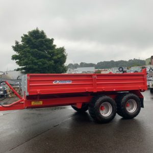 Johnston 10 Tonne Hydraulic Drop Side Tipping Trailer. 13ft 7" x 7ft ,Galvanized headboard, Heavy duty pressed 3mm Sides Twin Axle, Heavy duty 5mm plate floor, Steep tip angle for easy load discharge, Hydraulic Brakes & LED lights For ​Further Details contact Sam on 07522716854 or Mark on 07710637078