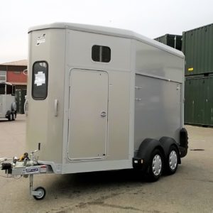 New Ifor Williams HB511 in Silver, 2700kg Built to travel 2 x 17.2hh horses, complete with sliding windows, Full range of accessories available, For more details contact Mark on 07710 637078 or 01463 248268