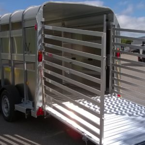 New Ifor Williams TA510g 12ft x 6ft Stockbox, 3500kg, Complete with Rear loading gates , cattle division ,sumptank kit & Spare wheel, For More information contact Mark on 07710 637078 or 01463 248268