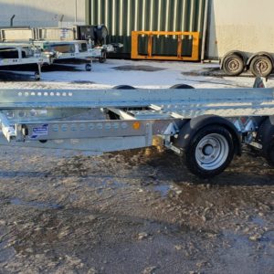New Just Arrived Ifor Williams CT136HD Car Transporter Trailers. 2600KG Complete with 2mtr loading skids, can be loaded un-hooked from towing vehicle for very low vehicles to be loaded, Lockable toolbox & spare wheel, Accessories available include center decking, Winch kit, tyre rack etc For more details & prices please call Mark on 07710 637078 or Sam on 07522 716854 or sales on 01463 248268