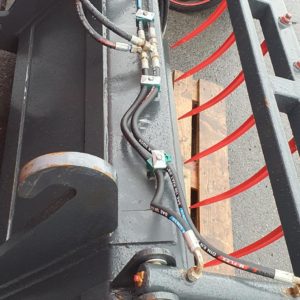 New Jarmet 6ft Bucket Grab Complete with euro attachments Double acting rams, 6mm steel construction, For More details & prices please call Allan Grant 07743 199174, Mark on 07710 637078 or Sales on 01463248268.