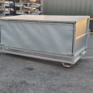 Towable Creep Feeder, Fully galvanized chassis & body. For more details Prices & possible delivery call Mark on 07710 637078 , Allan Grant 07743 199174 or sales on 01463 248268
