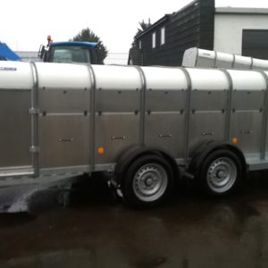 New Ifor Williams TA510 14ft 4ft Headroom Stockbox 3500kg , Complete with division gate, Sumptank kit, rear loading gates & spare wheel, For more information & prices please call Mark on 07710 637078, Sam on 07522 716854 or Sales on 01463 248268, Please do not message or text, Phone calls only.

Available to view at Inverness & Inverurie Depots.