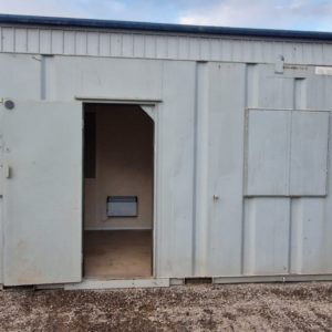 Ex-Hire Office Cabin 20ft x 8ft, fitted with electrical Hook up, Lighting & Sockets, heater & security shutters on windows , for more information call Mark on 07710 637078 or sales on 01463248268 Delivery available via Hiab