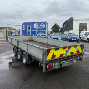 Used Ifor Williams LM166 Triaxle Flatbed Trailer with 8ft Alloy Ramps.  Fully serviced in our workshop with Genuine Ifor Williams parts.