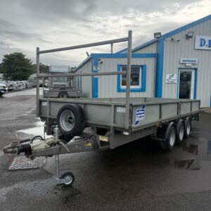 Used Ifor Williams LM166 Triaxle Flatbed Trailer with 8ft Alloy Ramps.  Fully serviced in our workshop with Genuine Ifor Williams parts.